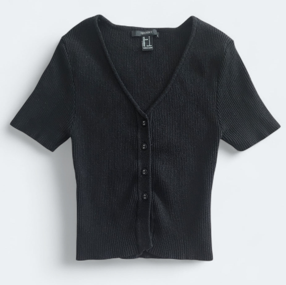 Forever 21 Ribbed Knit Short Sleeve Cropped Cardigan - Black - Size Small